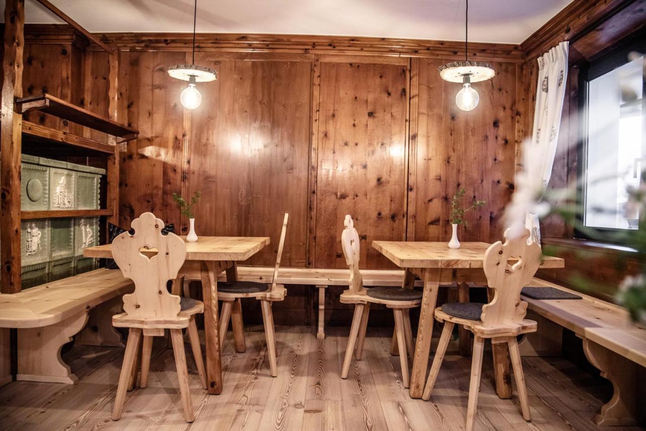 Appartement- Und Wellnesshotel Winkler Falzes Esterno foto
