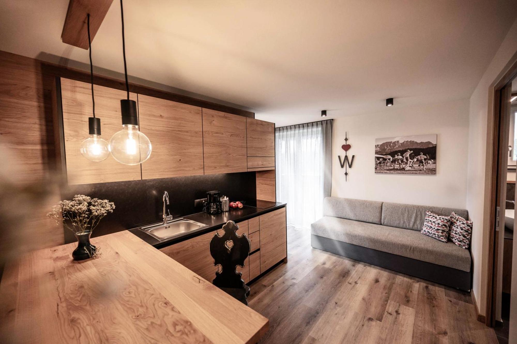 Appartement- Und Wellnesshotel Winkler Falzes Esterno foto