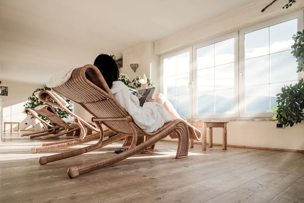 Appartement- Und Wellnesshotel Winkler Falzes Esterno foto