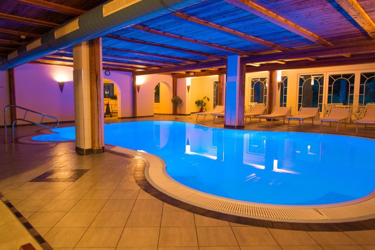 Appartement- Und Wellnesshotel Winkler Falzes Esterno foto